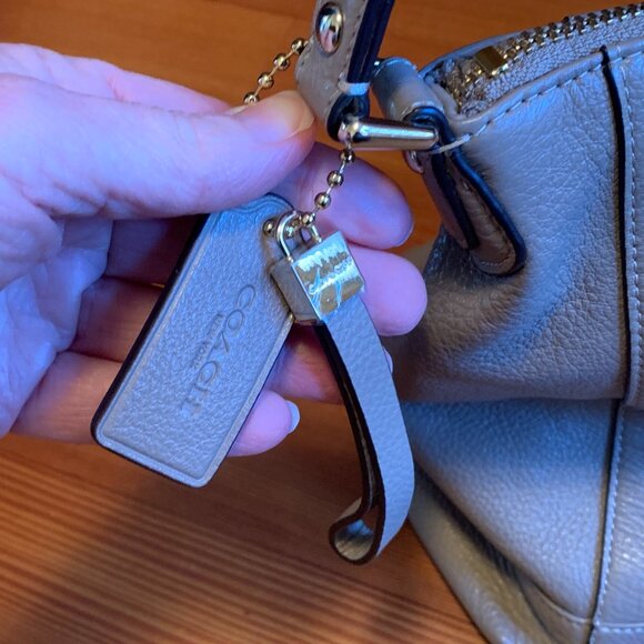 Coach Handbag - Picture 7 of 15